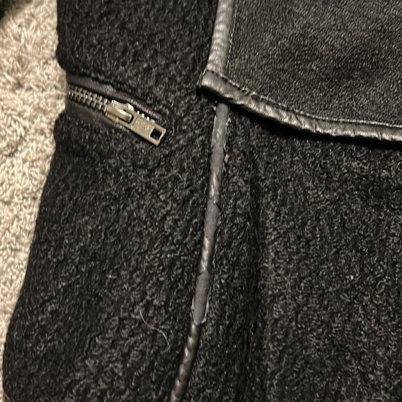 Blank NYC Jacket - Picture 2 of 5